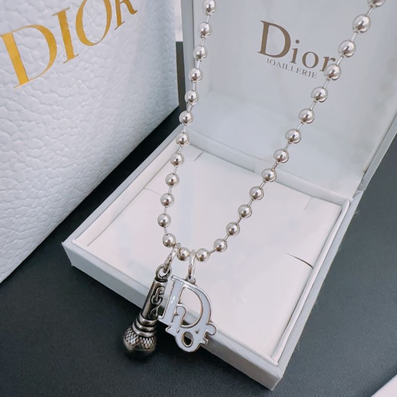 chr1st1an D10r necklaces